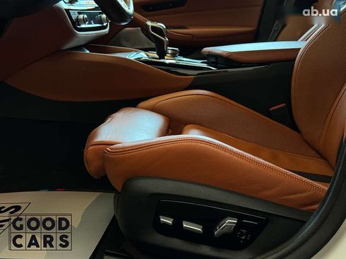 BMW M5 2019 - фото 28