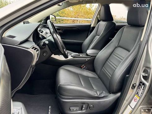 Lexus NX 2016 - фото 19