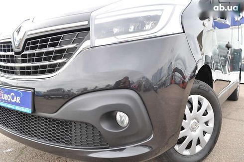 Renault Trafic 2020 - фото 22