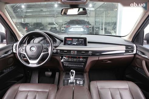 BMW X5 2018 - фото 15