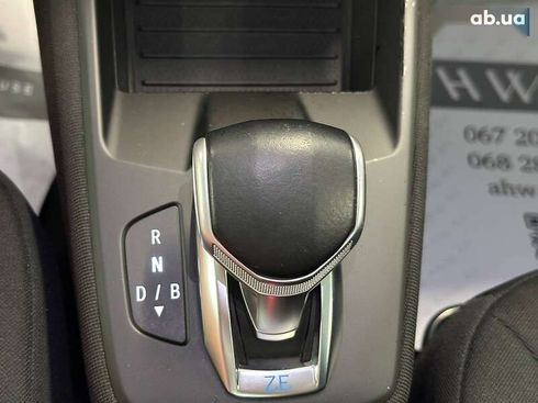 Renault Zoe 2020 - фото 15