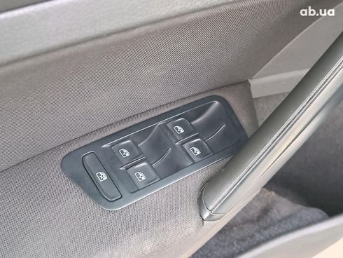 Volkswagen Golf 2019 белый - фото 19