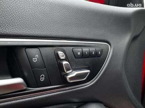 Mercedes-Benz CLA-Класс 2018 красный - фото 36