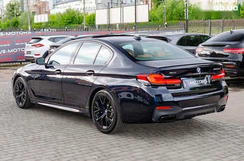 BMW 5 серия 2020 - фото 9