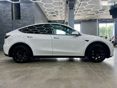 Tesla Model Y 2021 - фото 4