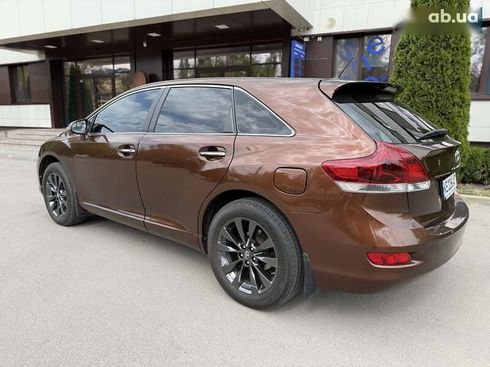 Toyota Venza 2013 - фото 10