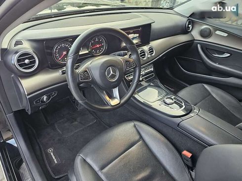 Mercedes-Benz E-Класс 2016 - фото 30