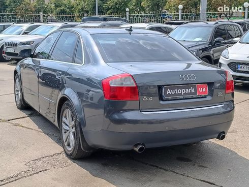 Audi A4 2005 серый - фото 12