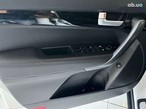 Kia Sorento 2014 - фото 12