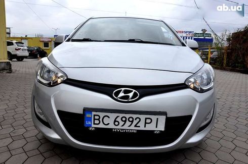 Hyundai i20 2013 - фото 2