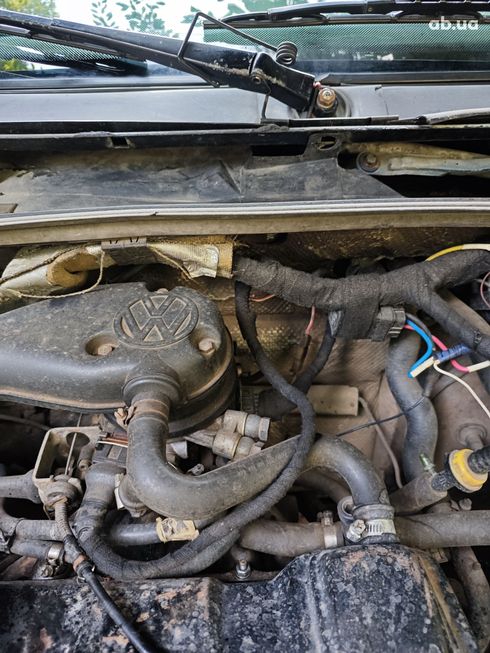 Volkswagen Passat 1991 синий - фото 15