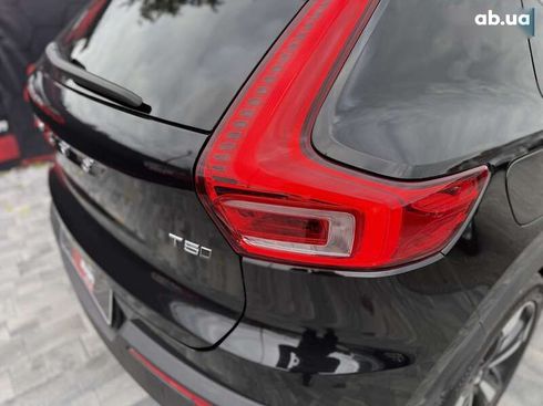 Volvo XC40 2022 - фото 12