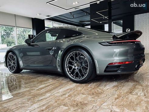 Porsche 911 2019 - фото 17
