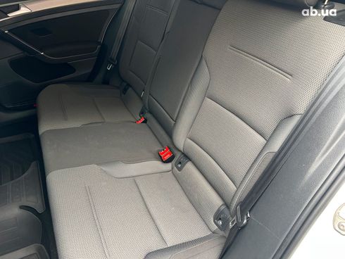 Volkswagen Golf 2014 белый - фото 17