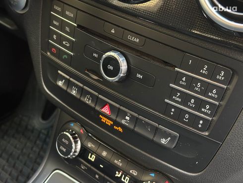 Mercedes-Benz B-Класс 2017 красный - фото 26