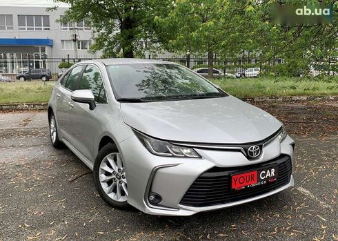 Toyota Corolla 2020 - фото 8