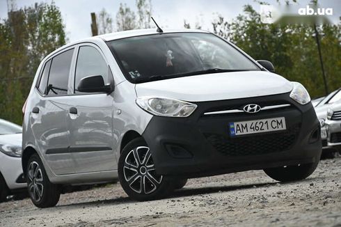 Hyundai i10 2011 - фото 2