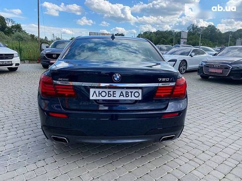 BMW 750 2015 - фото 5