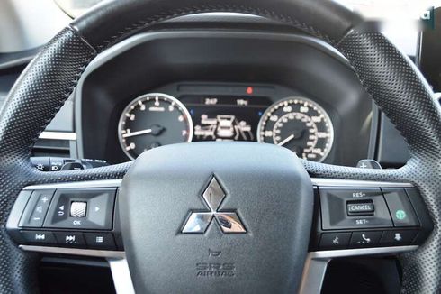 Mitsubishi Outlander 2021 - фото 24