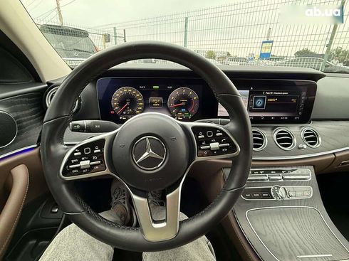 Mercedes-Benz E-Класс 2019 - фото 17