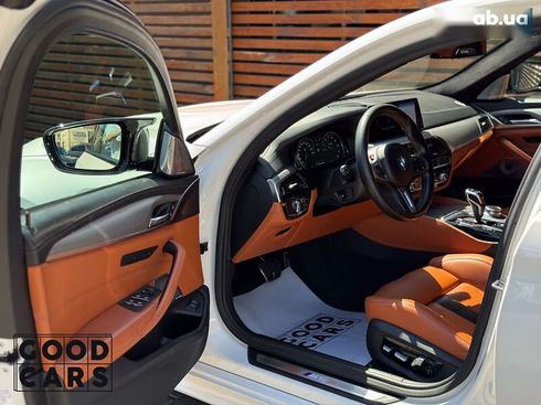 BMW M5 2019 - фото 14