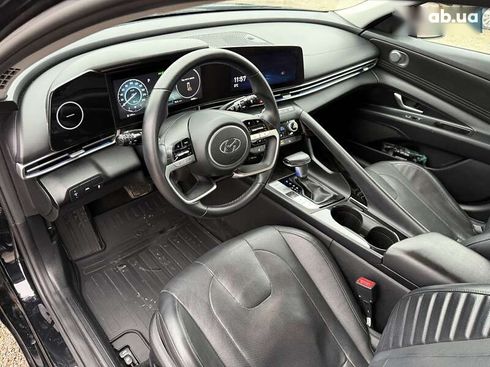 Hyundai Elantra 2021 - фото 9