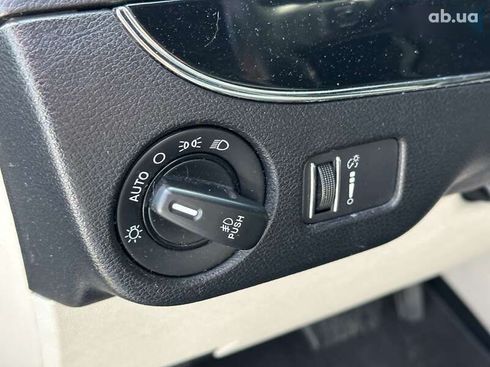 Dodge grand caravan 2017 - фото 16