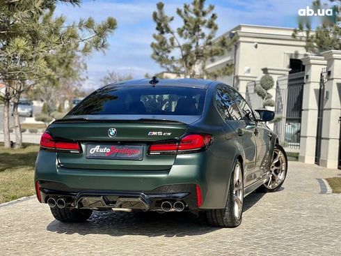 BMW M5 2022 - фото 18