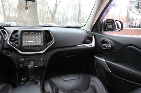Jeep Cherokee 2017 - фото 14