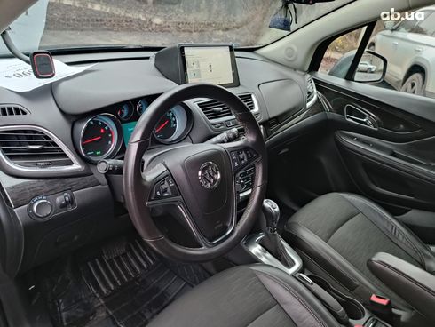 Buick Encore 2015 серый - фото 52