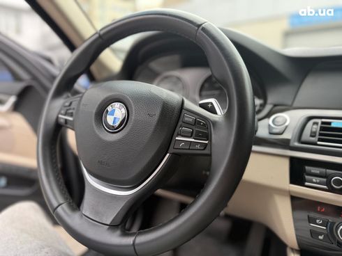 BMW 5 серия 2011 черный - фото 35