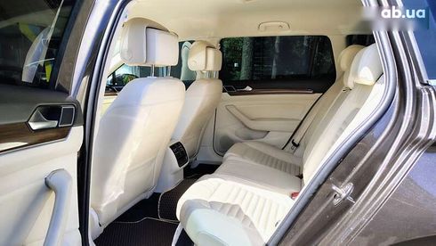 Volkswagen Passat 2015 - фото 13