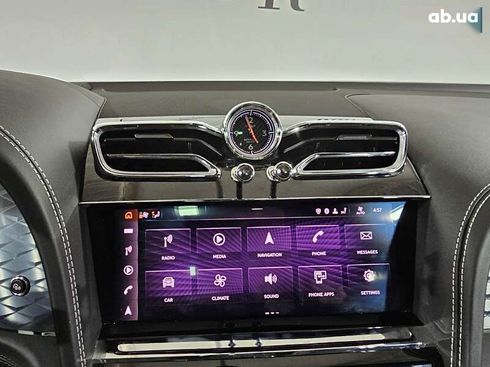 Bentley Bentayga 2021 - фото 30