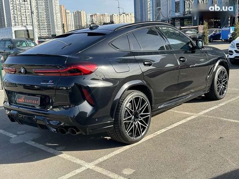 BMW X6 M 2022 - фото 18