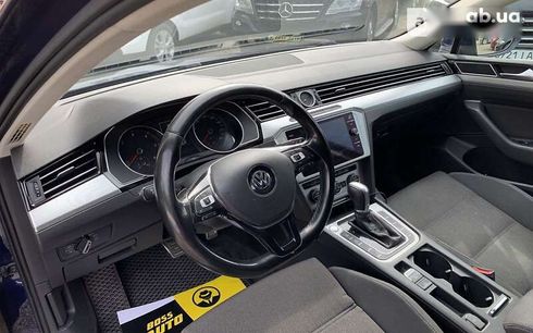 Volkswagen Passat 2018 - фото 10