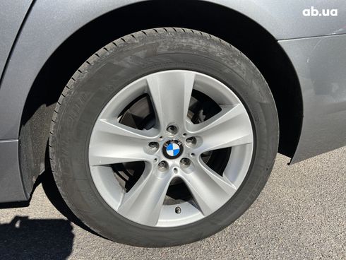 BMW 5 серия 2011 серый - фото 10