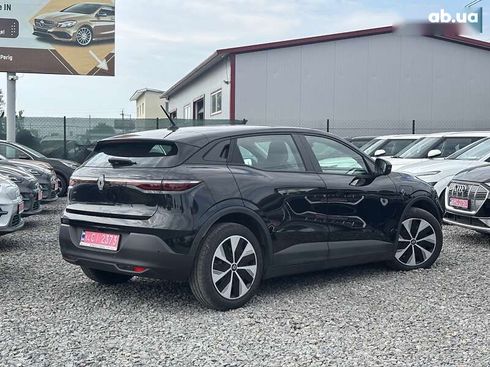 Renault Megane 2022 - фото 7
