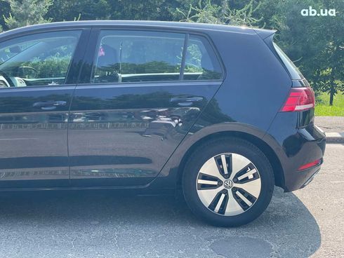 Volkswagen e-Golf 2018 черный - фото 10