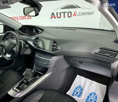 Peugeot 308 2018 - фото 8