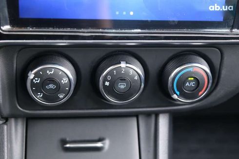 Toyota Corolla 2016 - фото 19