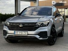 Купить Volkswagen Touareg 2022 бу в Днепре - купить на Автобазаре