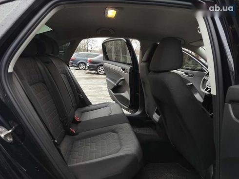 Volkswagen Passat 2020 - фото 14