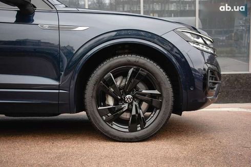 Volkswagen Touareg 2023 - фото 11