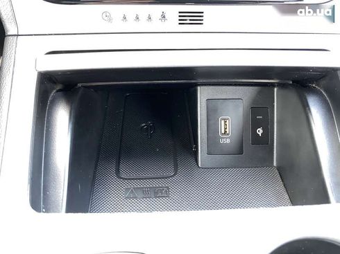 Hyundai Kona Electric 2020 - фото 8