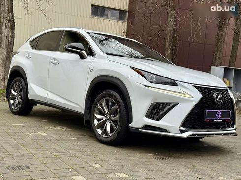 Lexus NX 2021 - фото 11