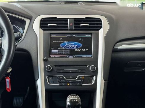 Ford Mondeo 2014 - фото 19