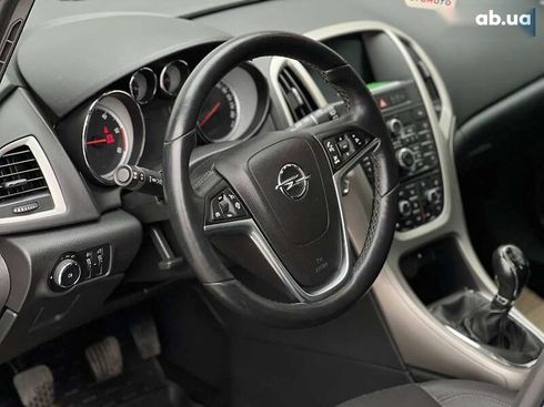 Opel Astra 2012 - фото 24