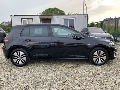 Volkswagen e-Golf 2020 - фото 24