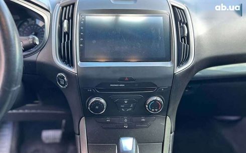 Ford Edge 2016 - фото 17