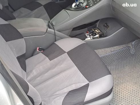 Toyota Prius 2009 серый - фото 10